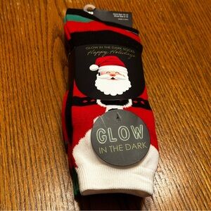 3 Pairs Of Men’s Glow in the Dark Holiday Socks Christmas Fits Shoe 6-12 New